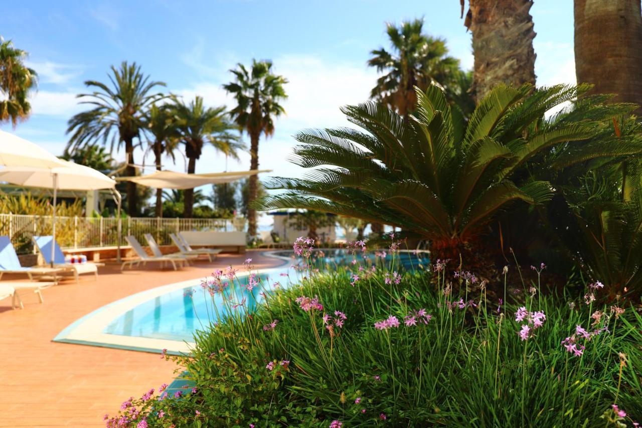 Smeraldo Suites & Spa San Benedetto del Tronto Eksteriør billede